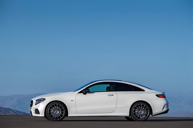 Mercedes Benz E-Klasse Coupe And Predecessors photo 11