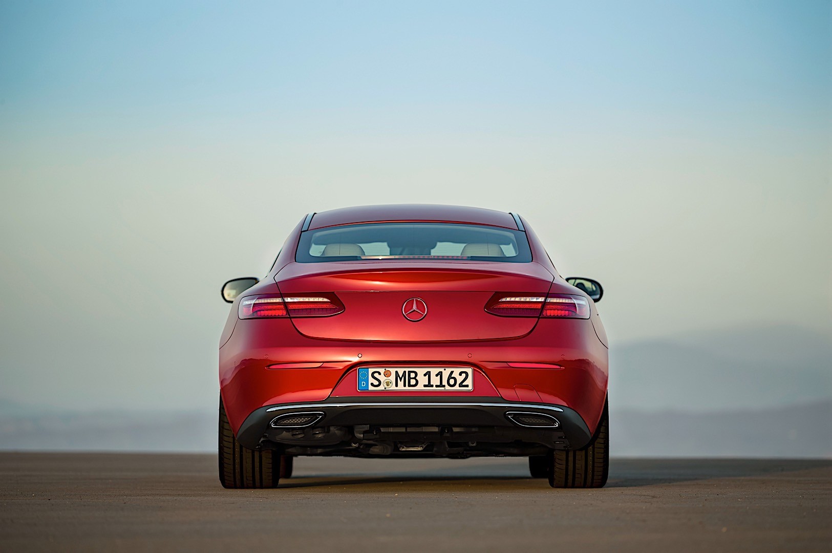 Mercedes Benz E-Klasse Coupe And Predecessors photo 12