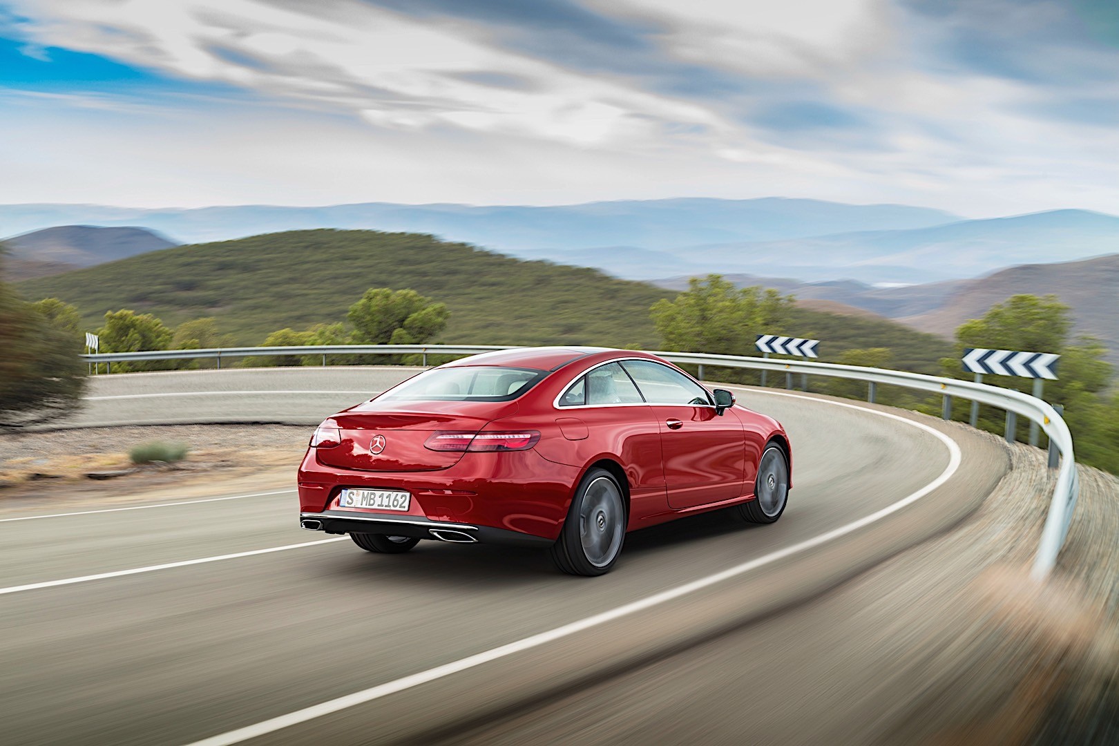 Mercedes Benz E-Klasse Coupe And Predecessors photo 14