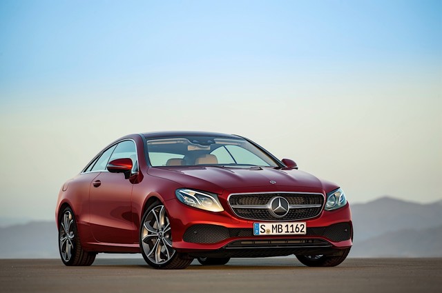 Mercedes Benz E-Klasse Coupe And Predecessors photo 17