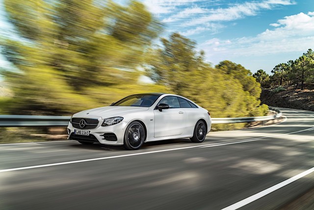 Mercedes Benz E-Klasse Coupe And Predecessors photo 18
