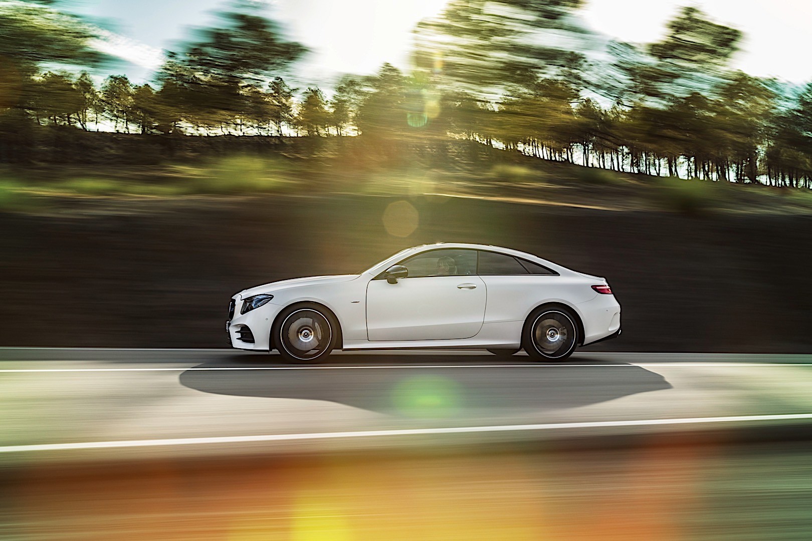 Mercedes Benz E-Klasse Coupe And Predecessors photo 23