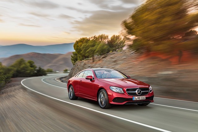 Mercedes Benz E-Klasse Coupe And Predecessors photo 28