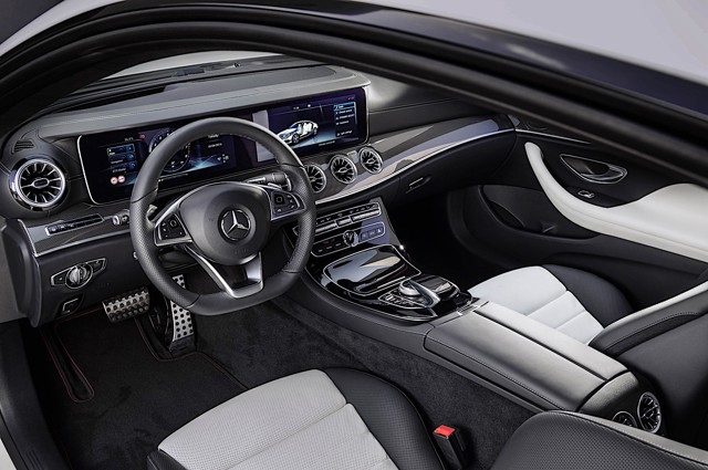 Mercedes Benz E-Klasse Coupe And Predecessors photo 44