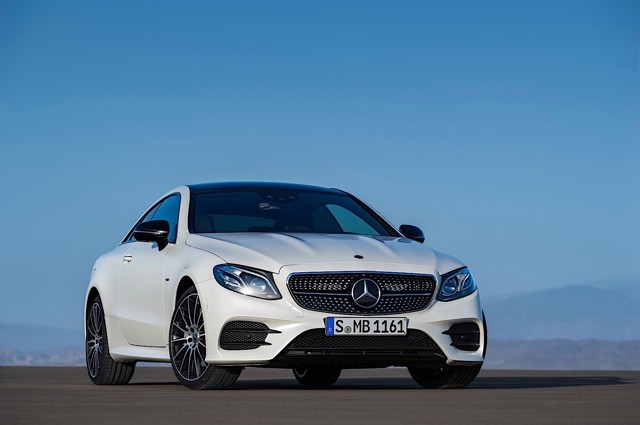 Mercedes Benz E-Klasse Coupe And Predecessors photo 32