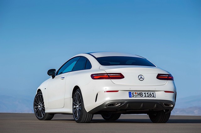 Mercedes Benz E-Klasse Coupe And Predecessors photo 33
