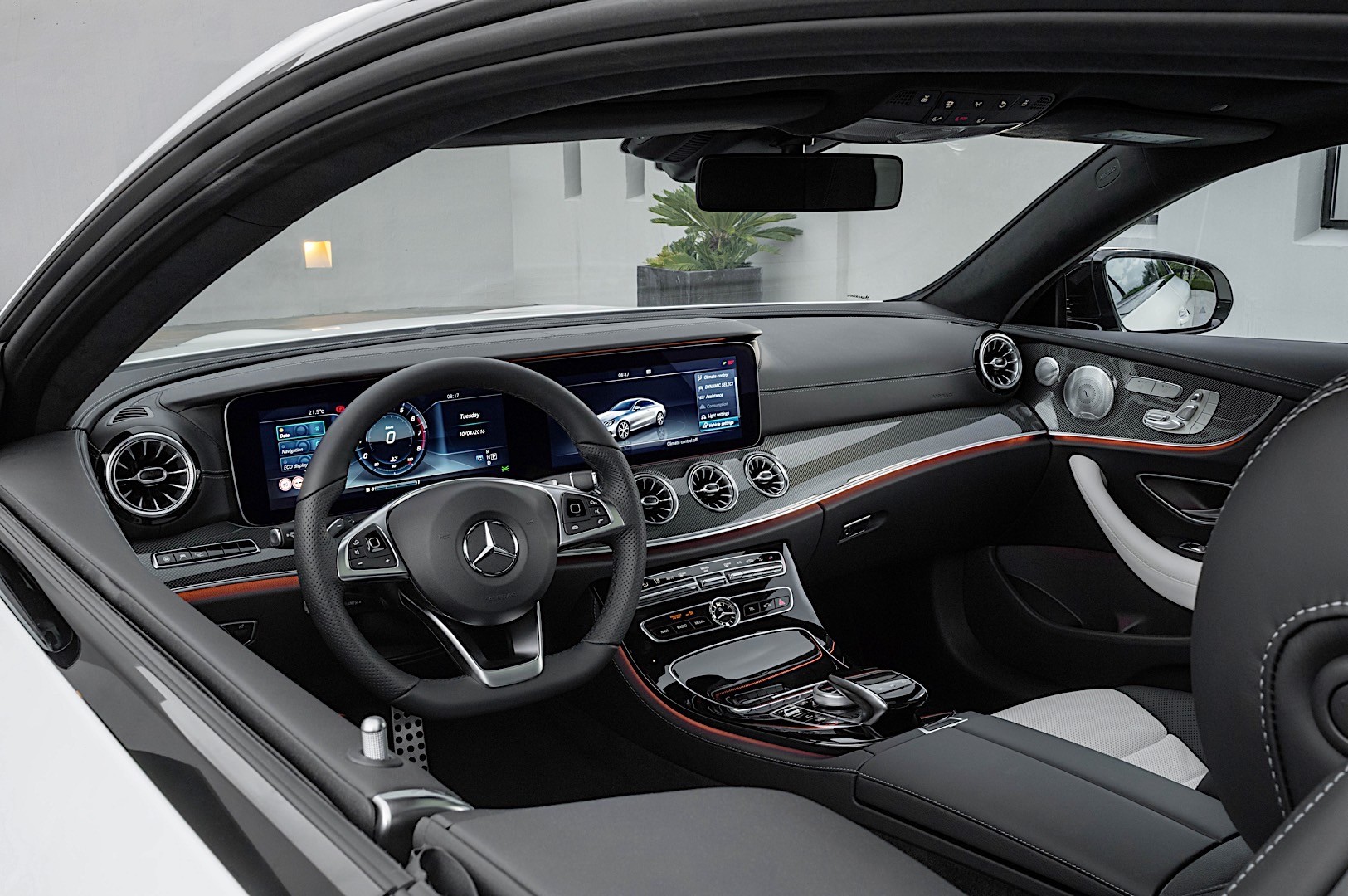 Mercedes Benz E-Klasse Coupe And Predecessors photo 46