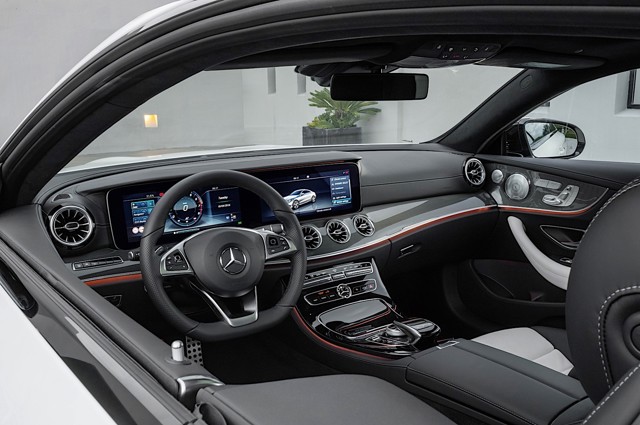 Mercedes Benz E-Klasse Coupe And Predecessors photo 46