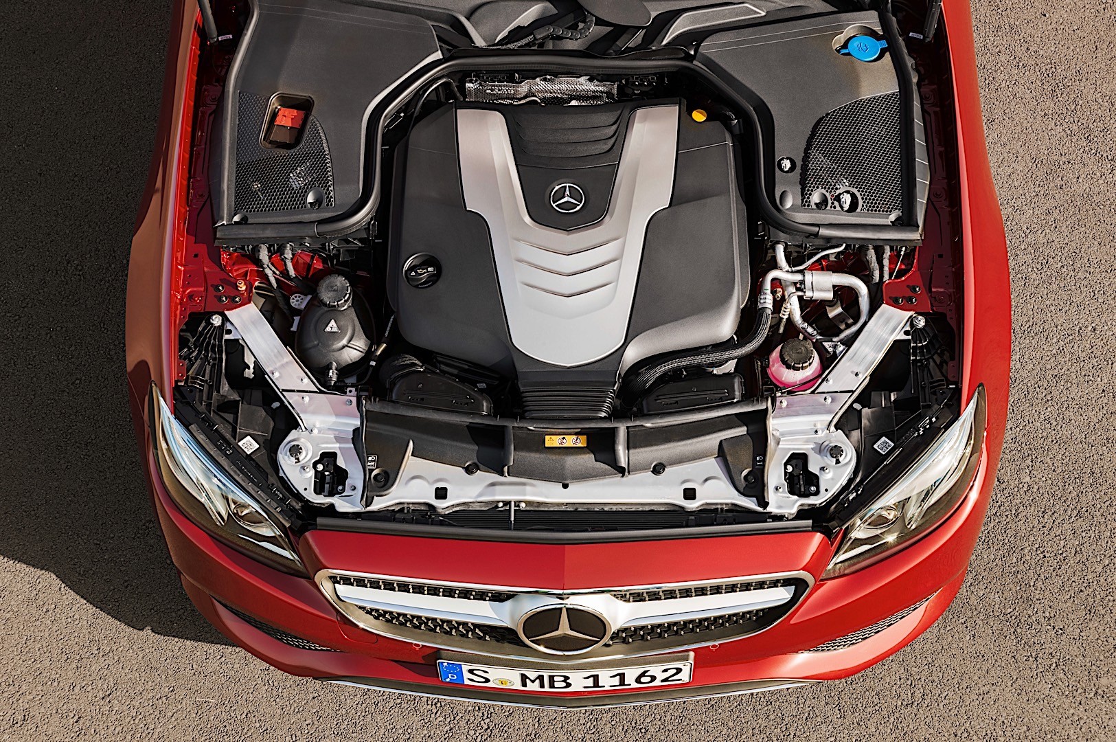 Mercedes Benz E-Klasse Coupe And Predecessors photo 48