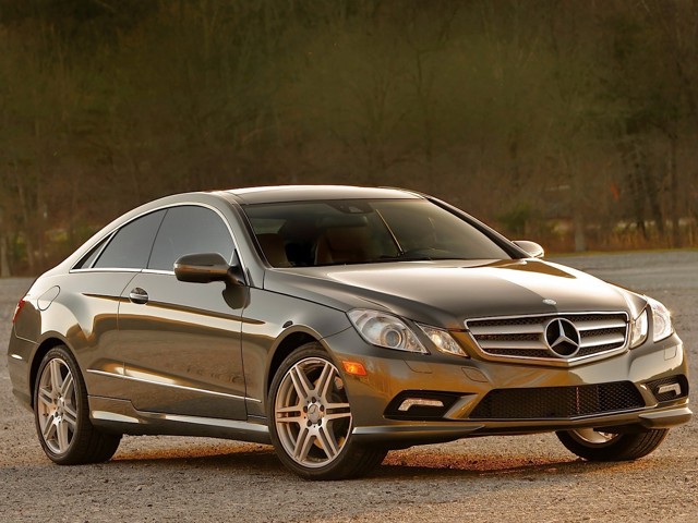 Mercedes Benz E-Klasse Coupe And Predecessors photo 12