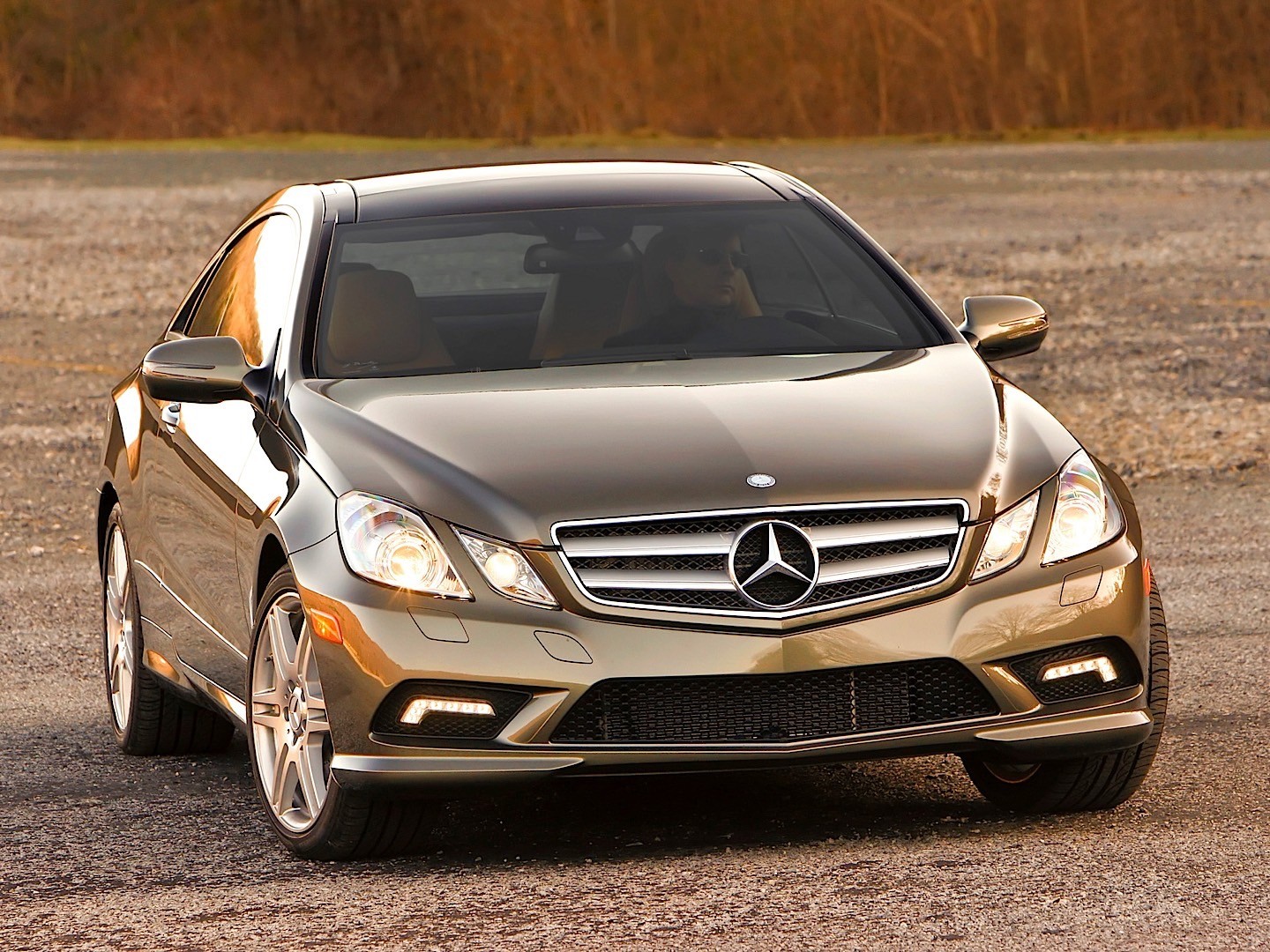 Mercedes Benz E-Klasse Coupe And Predecessors photo 13