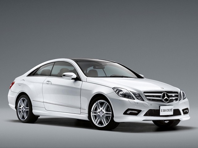 Mercedes Benz E-Klasse Coupe And Predecessors photo 22