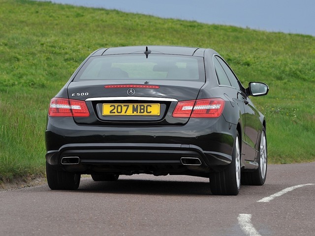 Mercedes Benz E-Klasse Coupe And Predecessors photo 28
