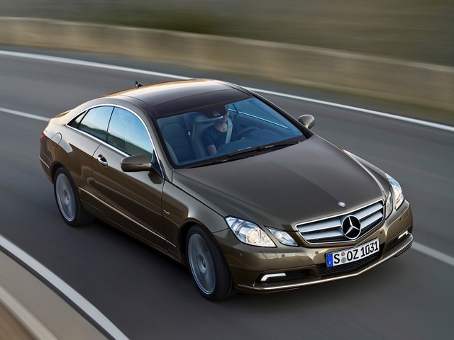 Mercedes Benz E-Klasse Coupe And Predecessors photo 33