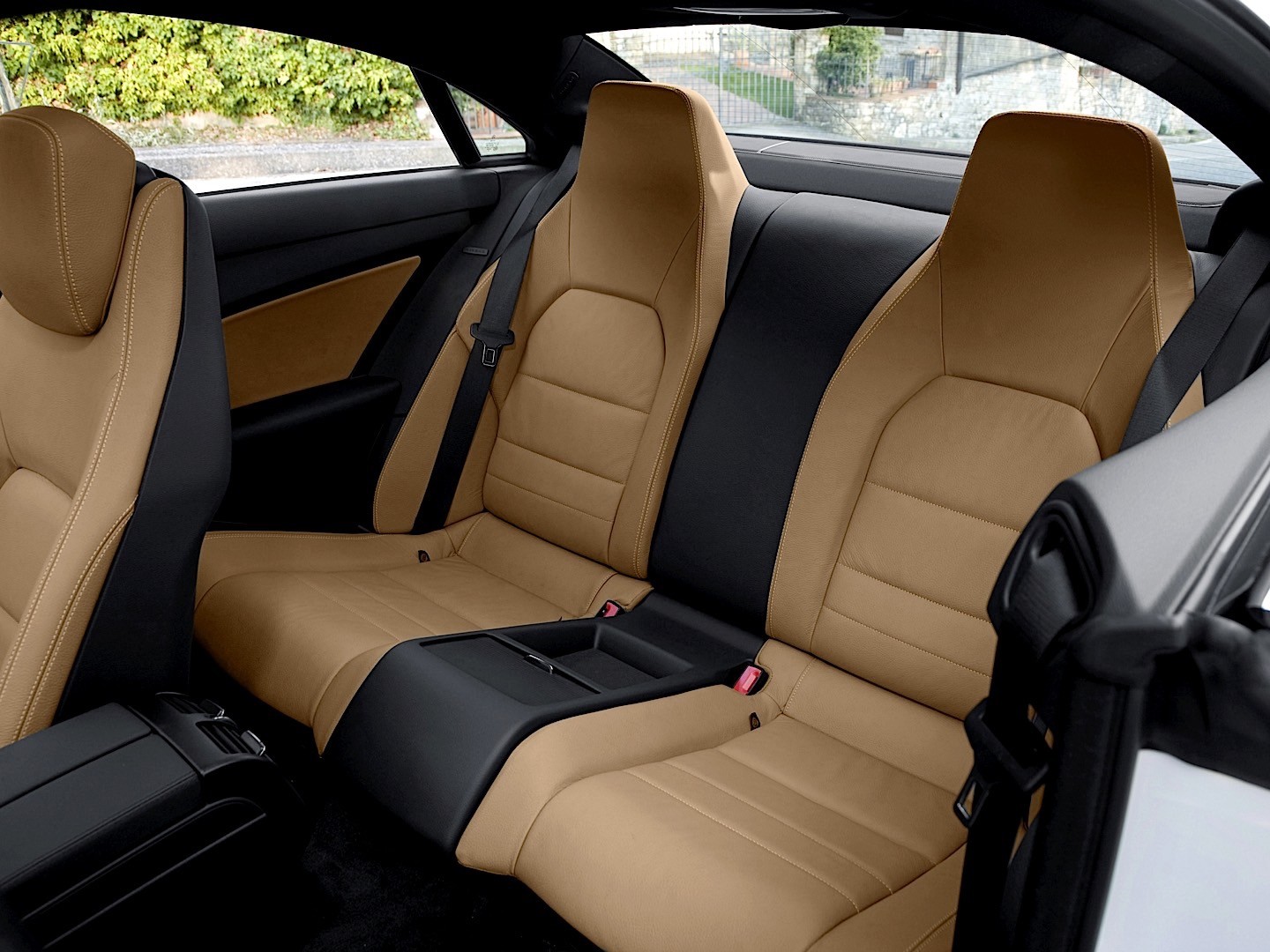 Mercedes Benz E-Klasse Coupe And Predecessors photo 83