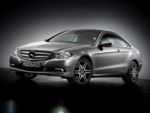 Mercedes Benz E-Klasse Coupe And Predecessors photo 53