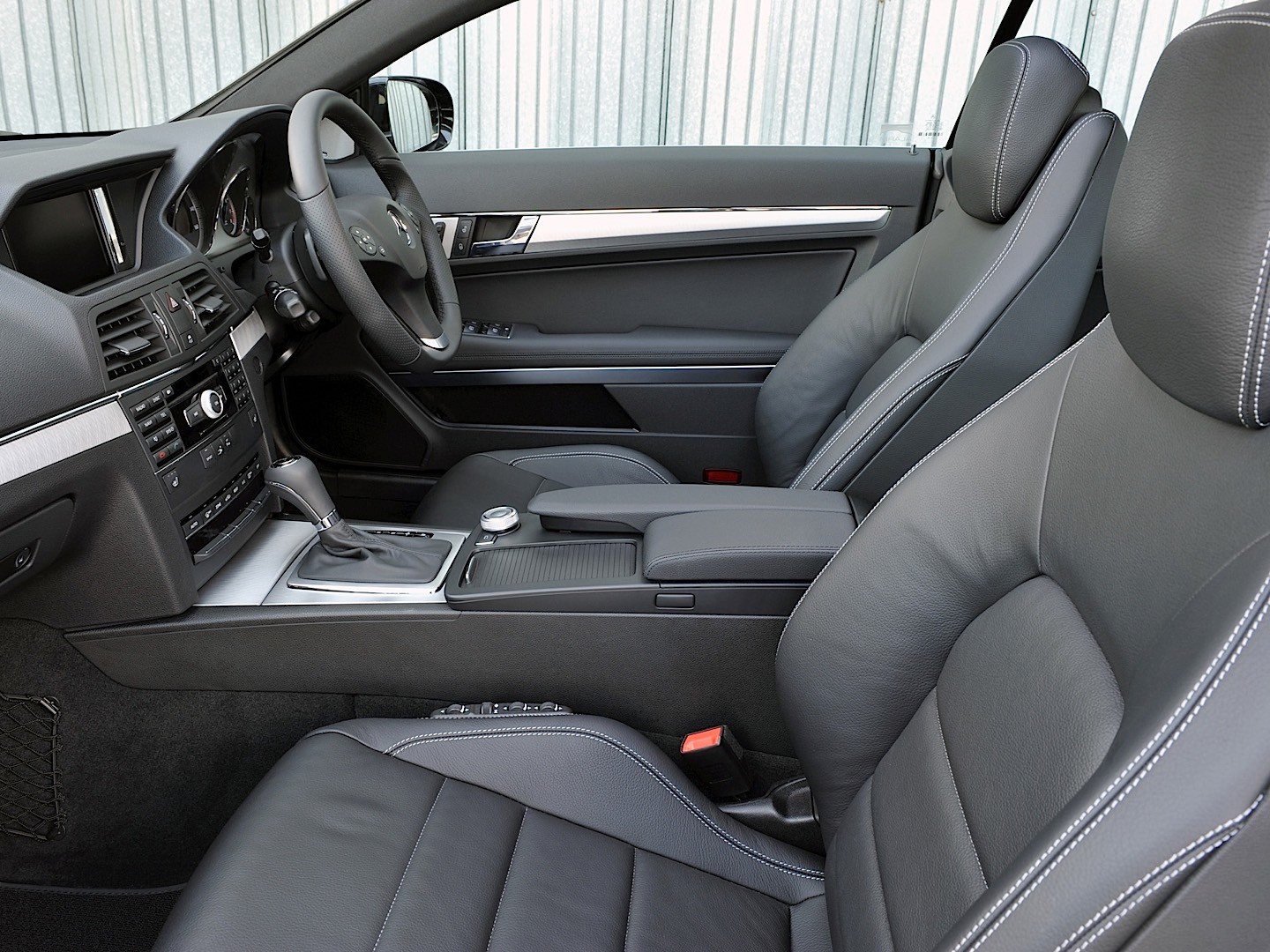 Mercedes Benz E-Klasse Coupe And Predecessors photo 84