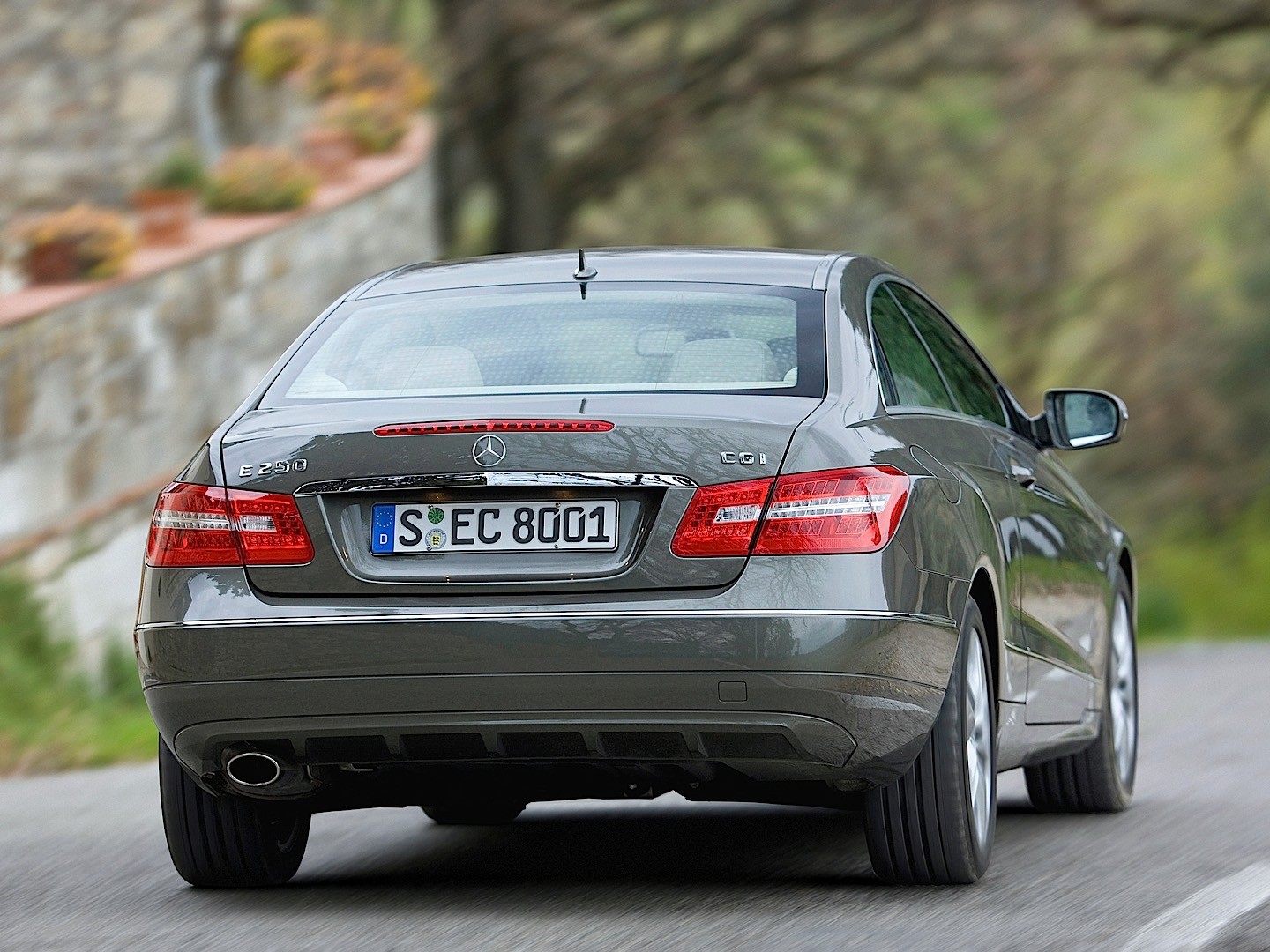 Mercedes Benz E-Klasse Coupe And Predecessors photo 57