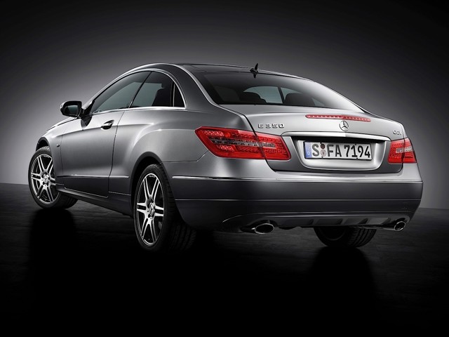 Mercedes Benz E-Klasse Coupe And Predecessors photo 62