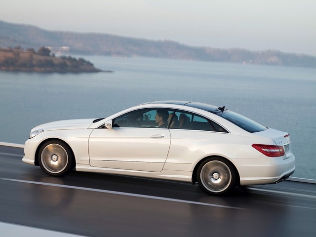 Mercedes Benz E-Klasse Coupe And Predecessors photo 63