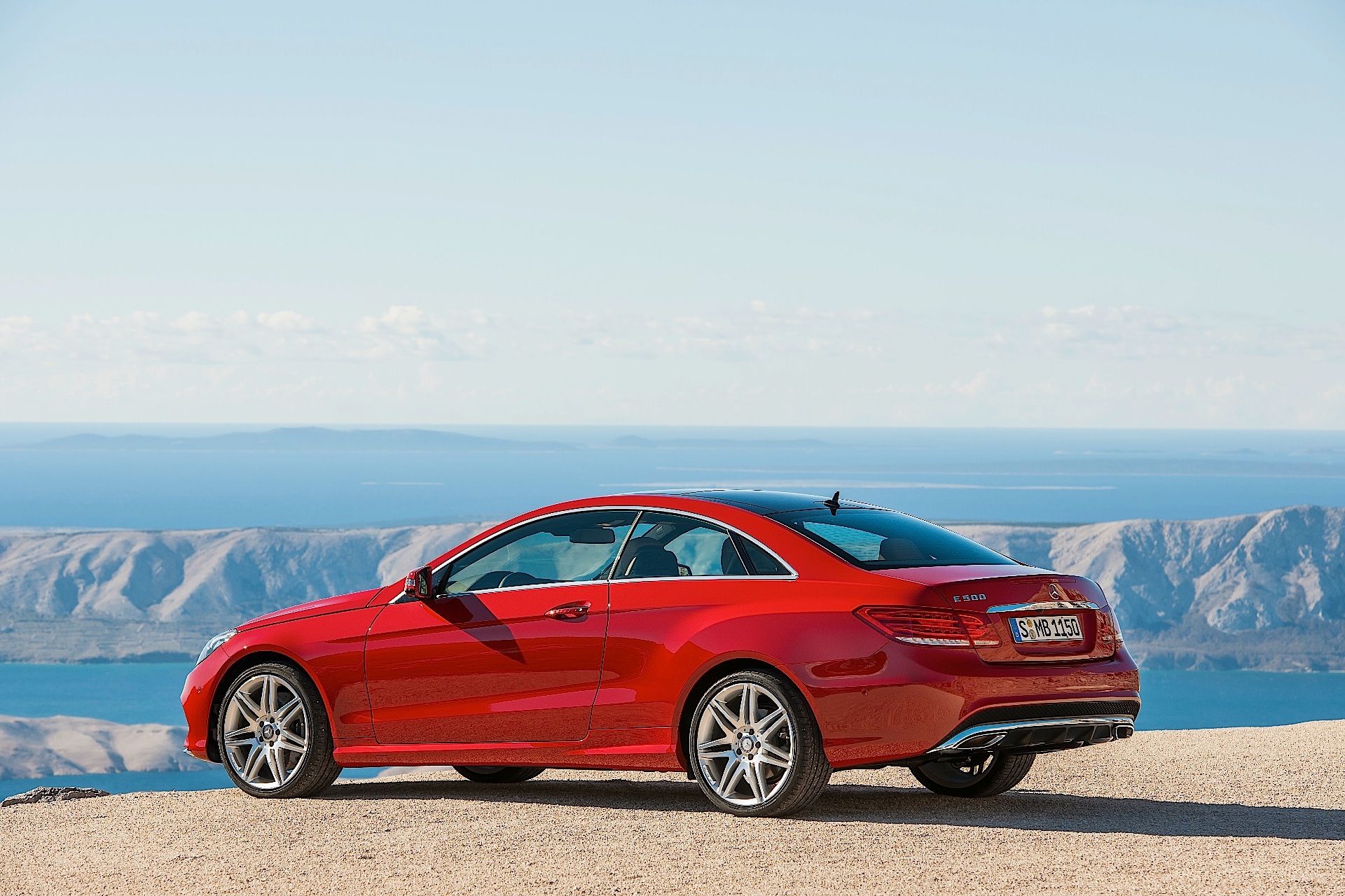 Mercedes Benz E-Klasse Coupe And Predecessors photo 13
