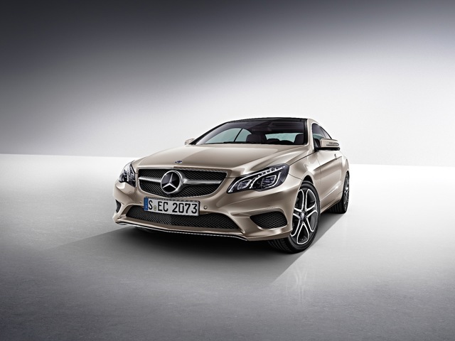 Mercedes Benz E-Klasse Coupe And Predecessors photo 18