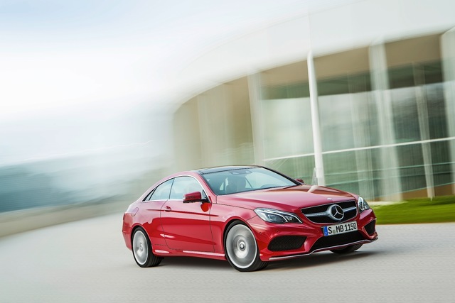 Mercedes Benz E-Klasse Coupe And Predecessors photo 2