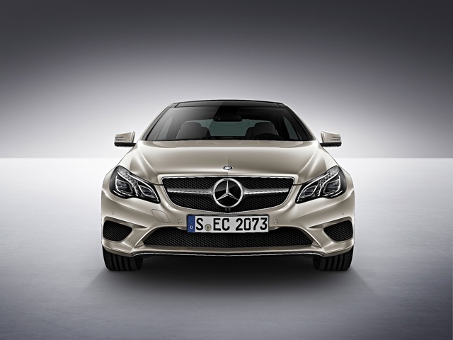 Mercedes Benz E-Klasse Coupe And Predecessors photo 19