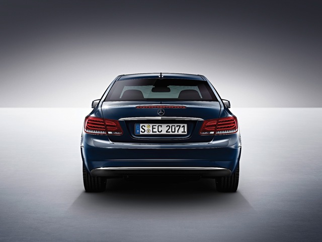 Mercedes Benz E-Klasse Coupe And Predecessors photo 33