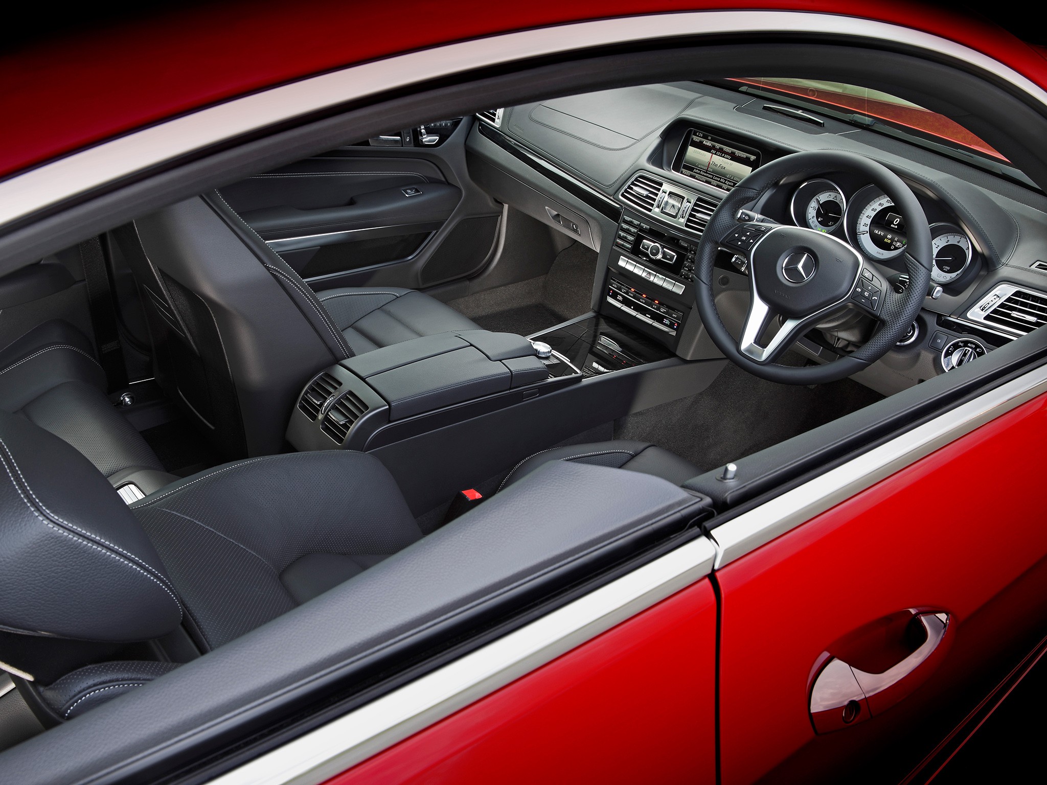 Mercedes Benz E-Klasse Coupe And Predecessors photo 75