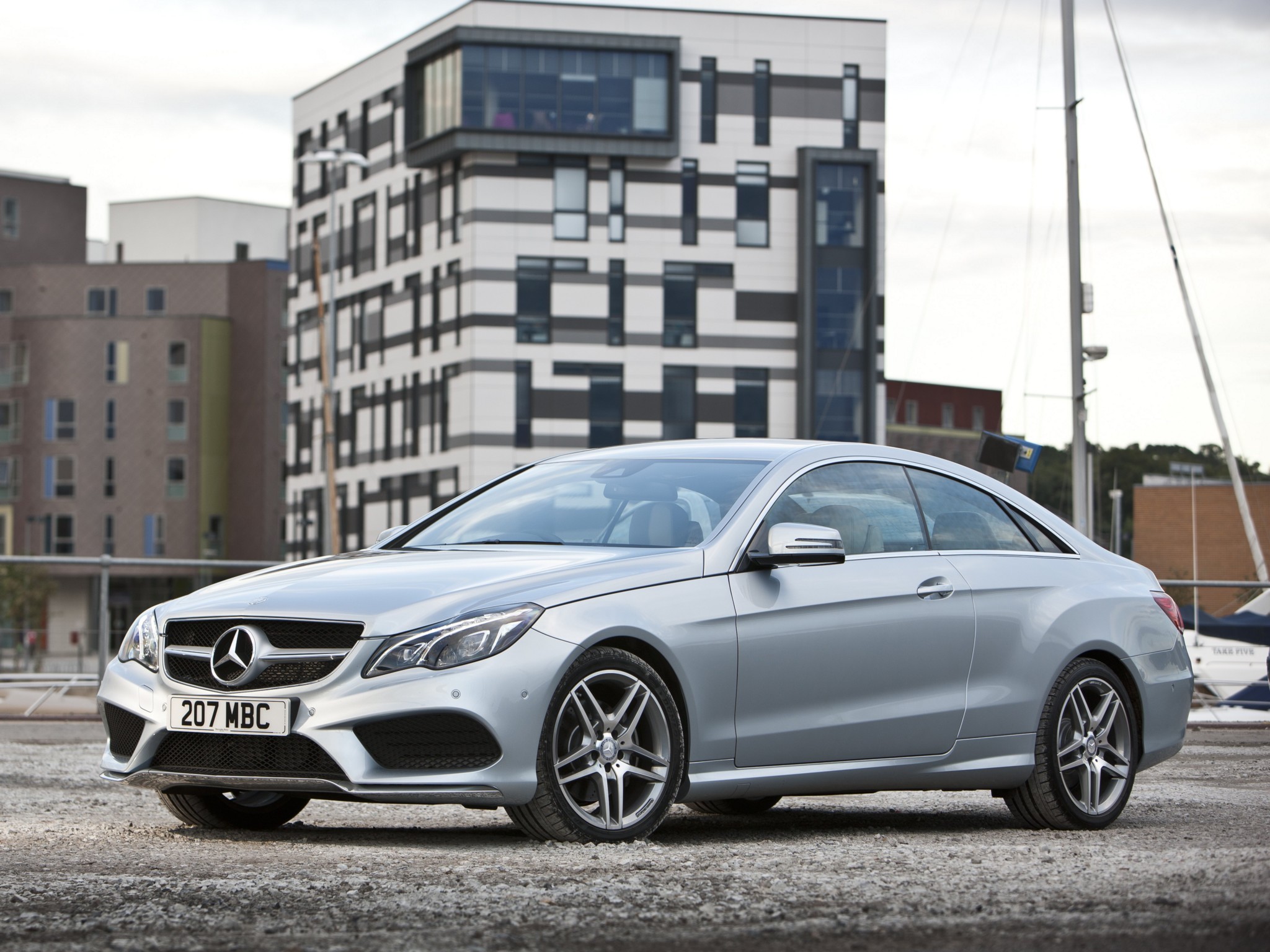 Mercedes Benz E-Klasse Coupe And Predecessors photo 36