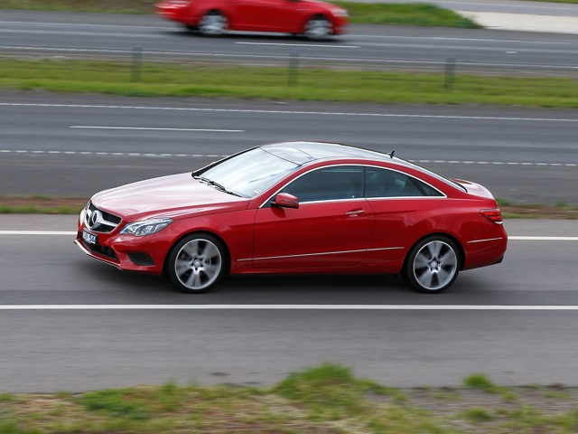 Mercedes Benz E-Klasse Coupe And Predecessors photo 42