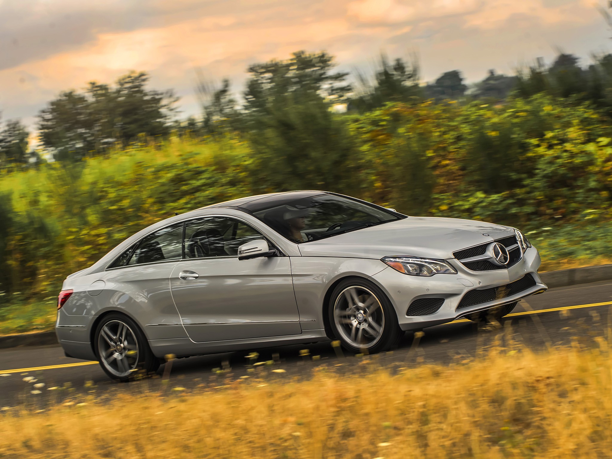 Mercedes Benz E-Klasse Coupe And Predecessors photo 52