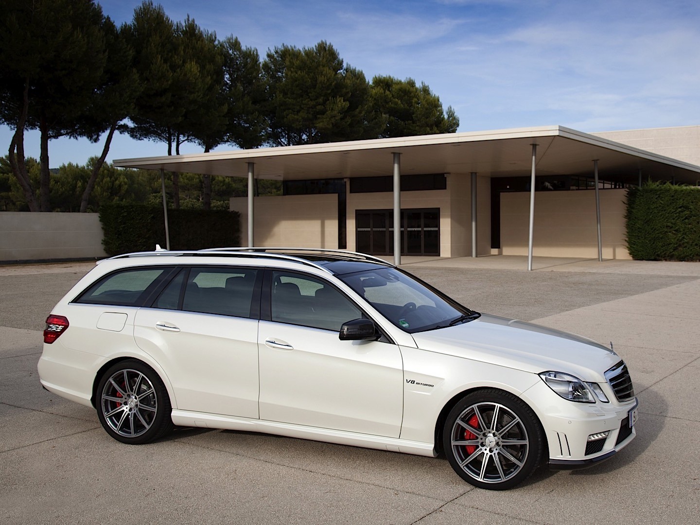 Mercedes Benz E-Klasse T-Modell Amg photo 19