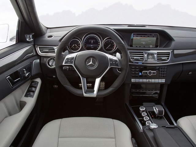 Mercedes Benz E-Klasse T-Modell Amg photo 33