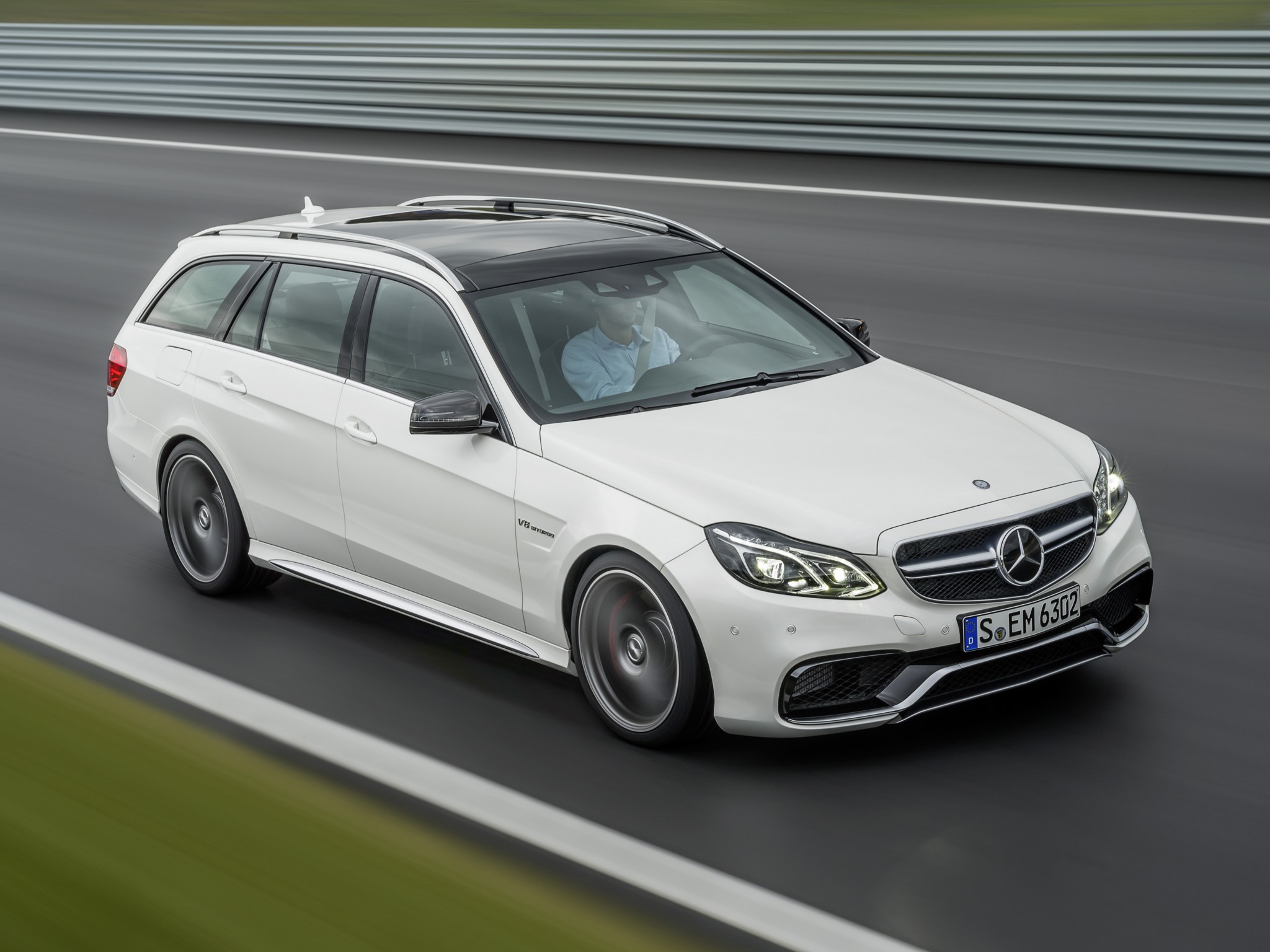 Mercedes Benz E-Klasse T-Modell Amg photo 23