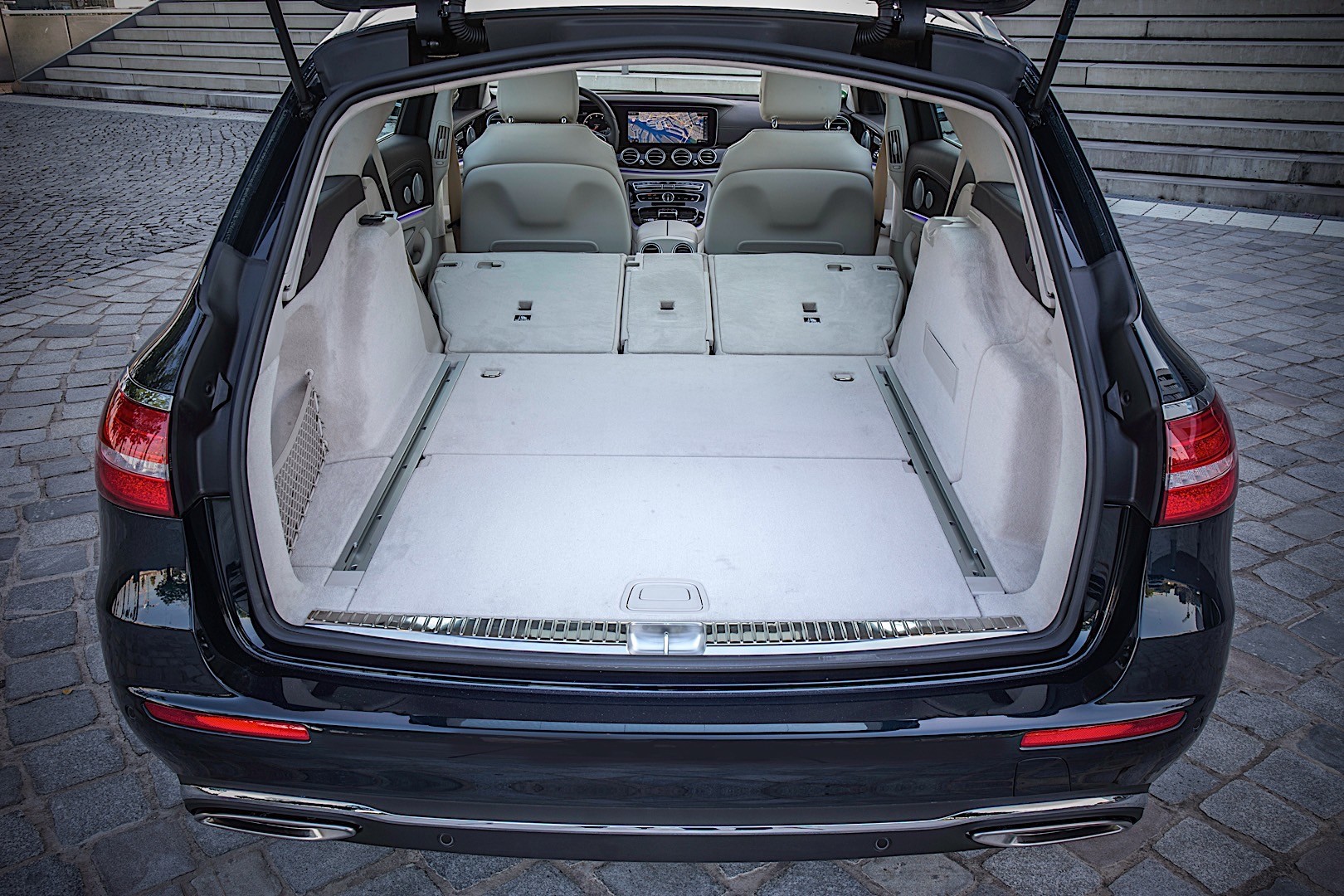 Mercedes Benz E-Klasse T-Modell photo 64