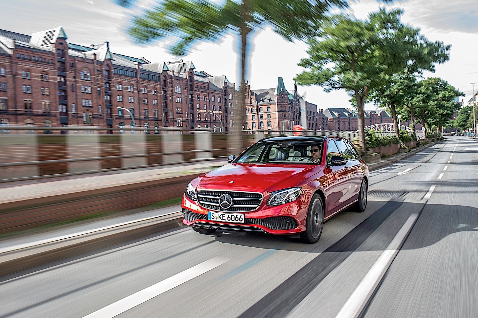 Mercedes Benz E-Klasse T-Modell photo 17