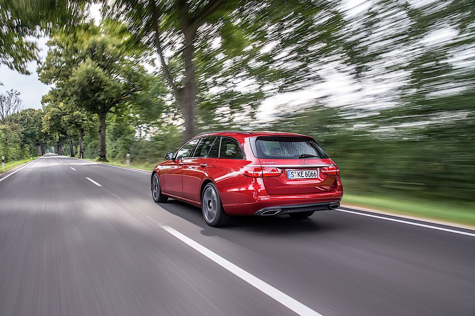 Mercedes Benz E-Klasse T-Modell photo 18