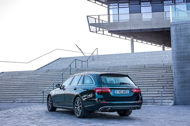 Mercedes Benz E-Klasse T-Modell photo 19