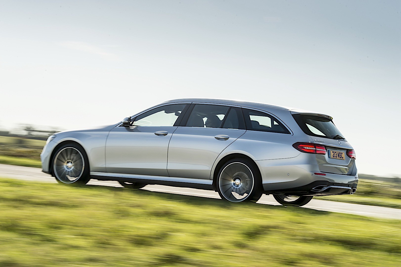 Mercedes Benz E-Klasse T-Modell photo 20