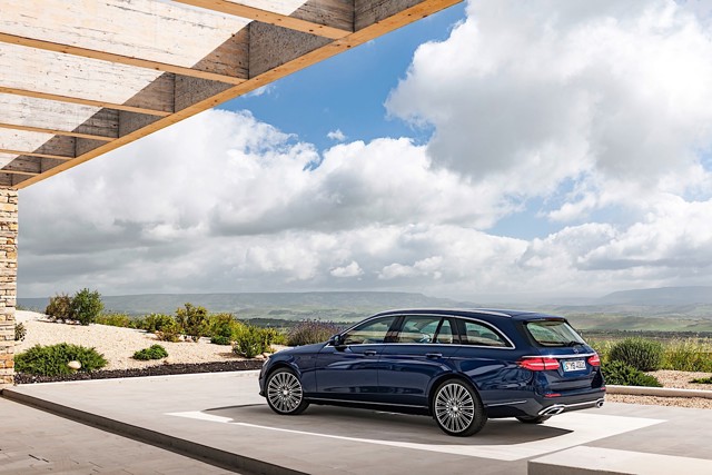 Mercedes Benz E-Klasse T-Modell photo 49