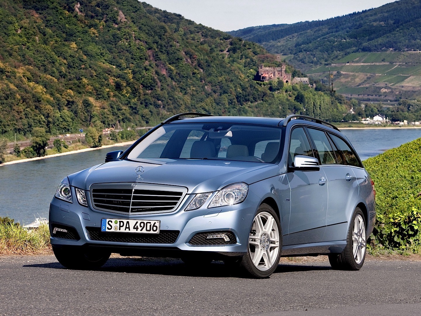Mercedes Benz E-Klasse T-Modell photo 17