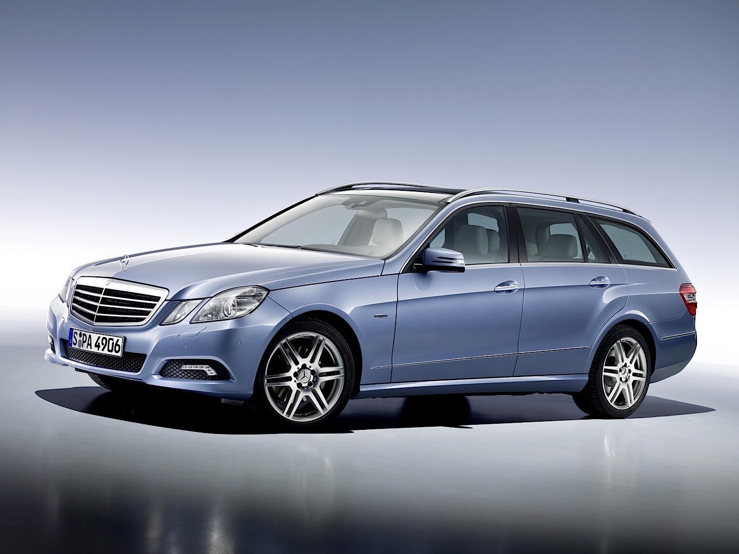 Mercedes Benz E-Klasse T-Modell photo 19