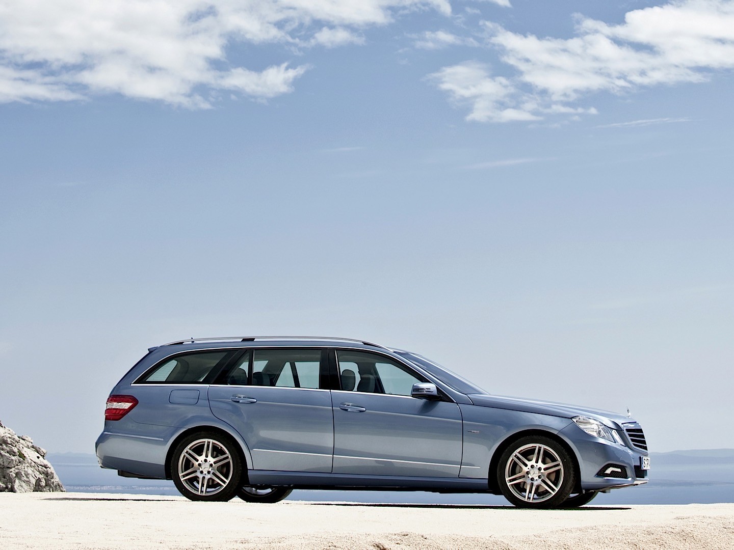 Mercedes Benz E-Klasse T-Modell photo 29