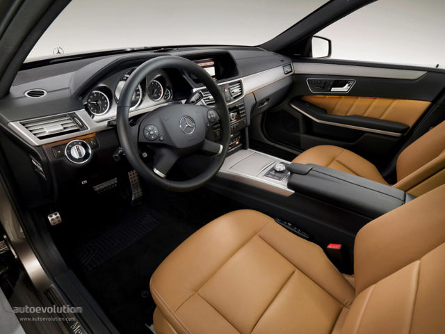 Mercedes Benz E-Klasse T-Modell photo 44