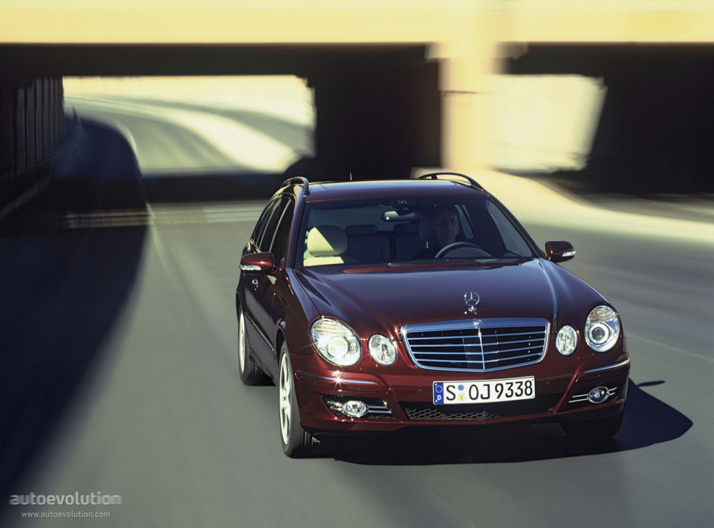 MERCEDES BENZ E-Klasse T-Modell