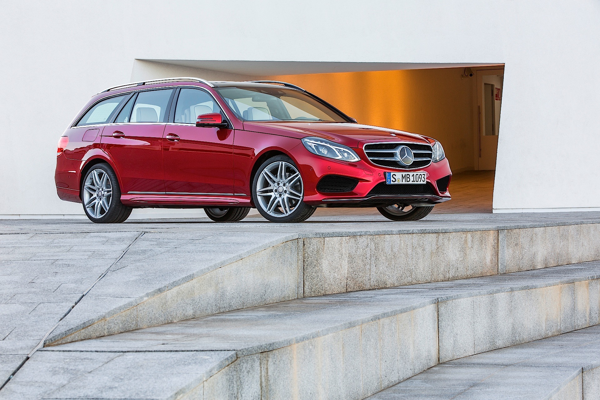 Mercedes Benz E-Klasse T-Modell photo 16