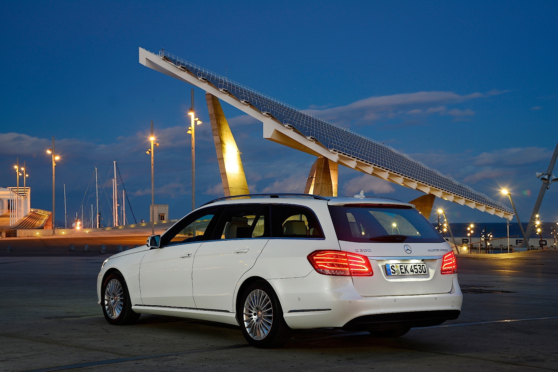 Mercedes Benz E-Klasse T-Modell photo 40