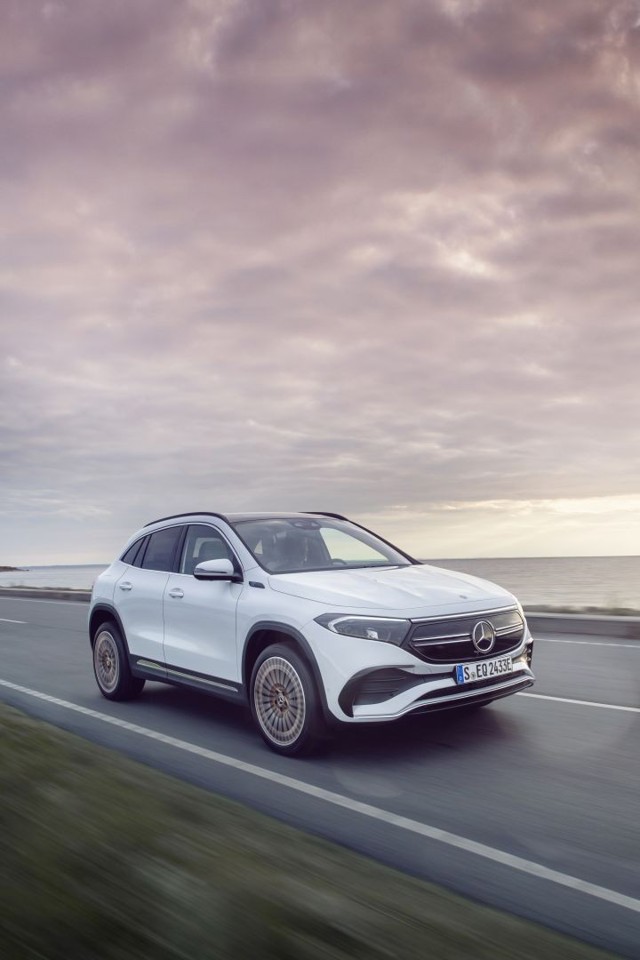 Mercedes Benz Eqa Foto 5